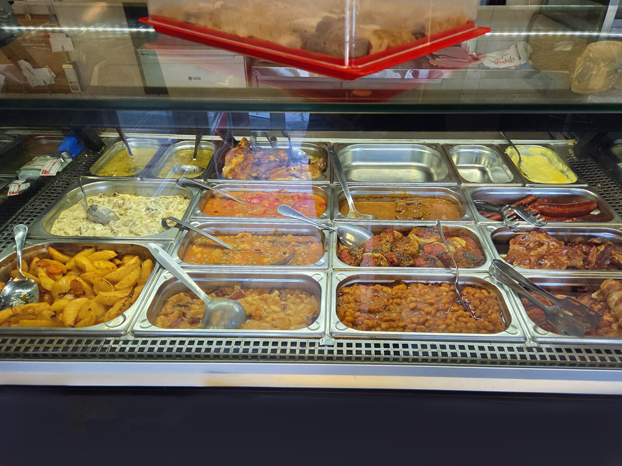 Vitrina sa gotovim jelima 2